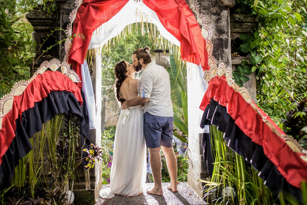 Rosie & Sam - Wedding in Ubud