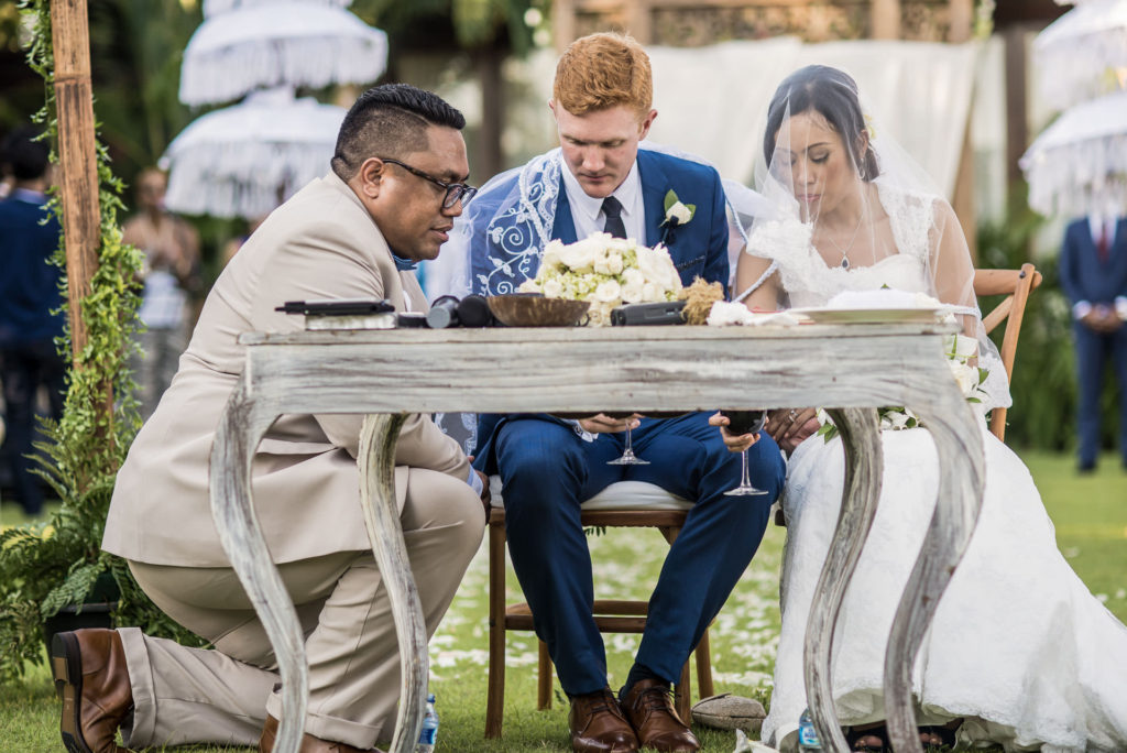 Bali Wedding Photography - Shalimar Villa Estate Wedding