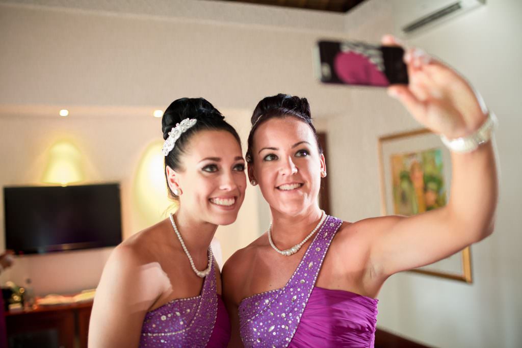 Wedding photographer in Bali. Wedding at The Patra Bali.  Wedding photography - Girls are getting ready