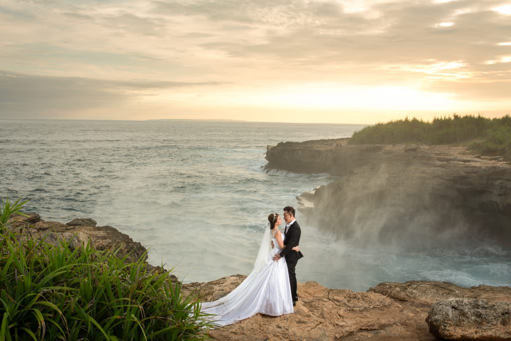 Prewedding photos at Lembongan Island, Bali.