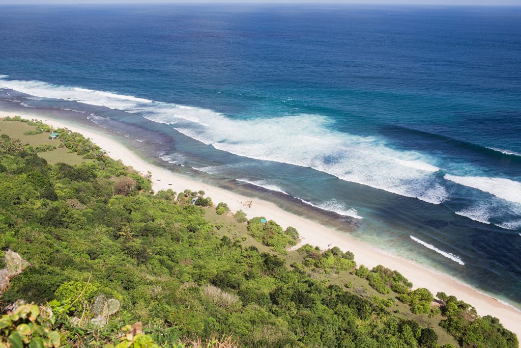 Wonderful Uluwatu - cliff view
