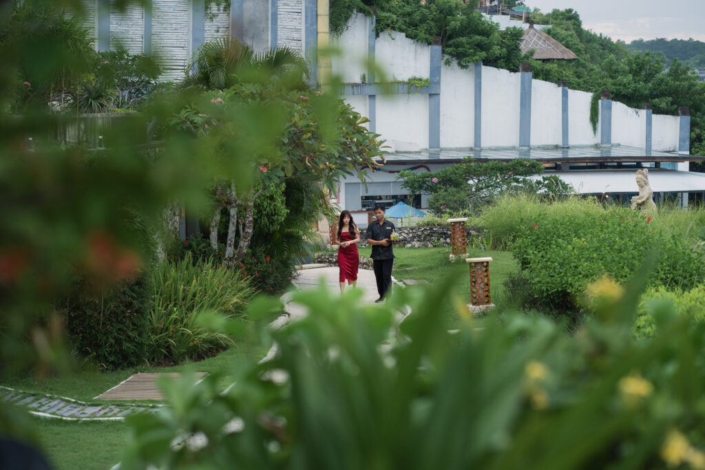 Anantara Uluwatu - Surprise proposal photography