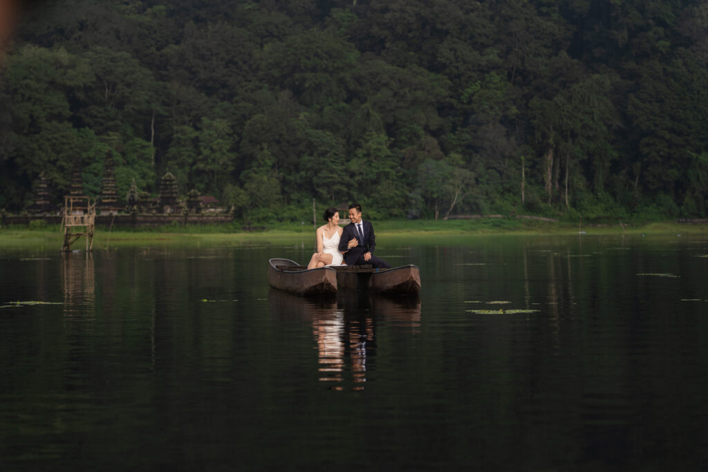 Tamblingan Lake - Couple photoshoot Bali