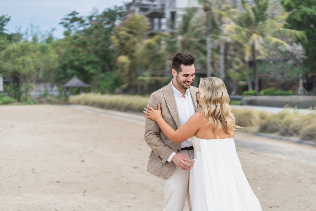 Taman Bhagawan - Natural wedding photography