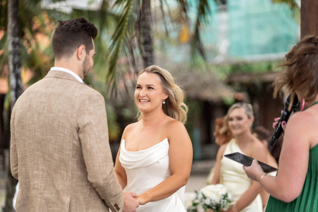 Taman Bhagawan - Heartfelt wedding photography