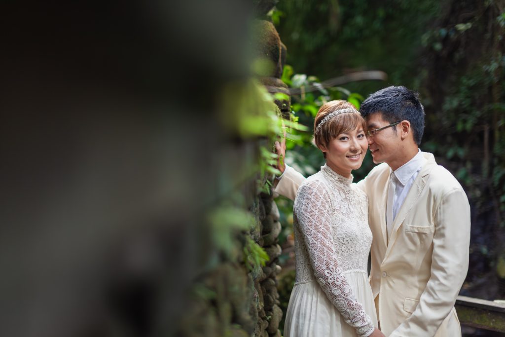 Bali Streets & Sunset Beach - Pre-wedding photoshoot