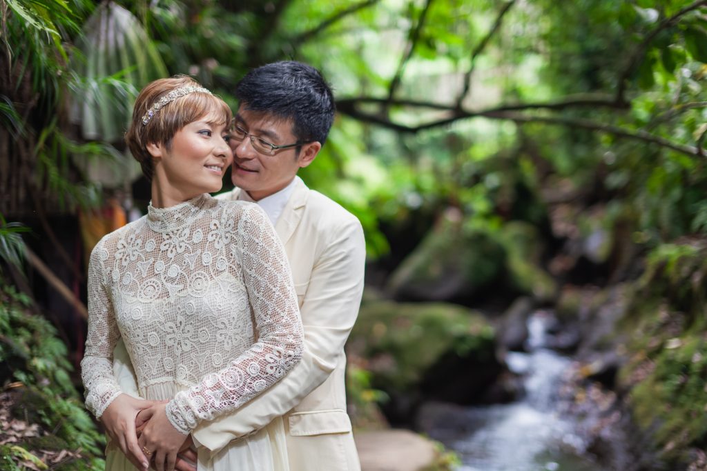 Bali Streets & Sunset Beach - Pre-wedding photography