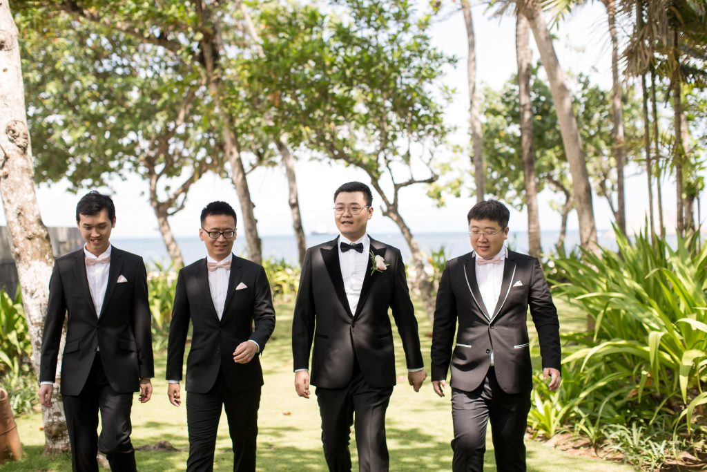 Conrad Bali Infinity Chapel - Romantic wedding photos