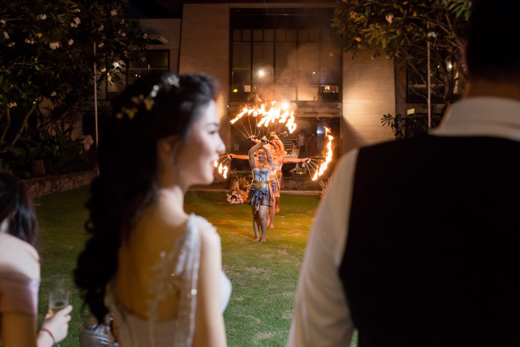 Conrad Bali Infinity Chapel - Wedding photography inspiration