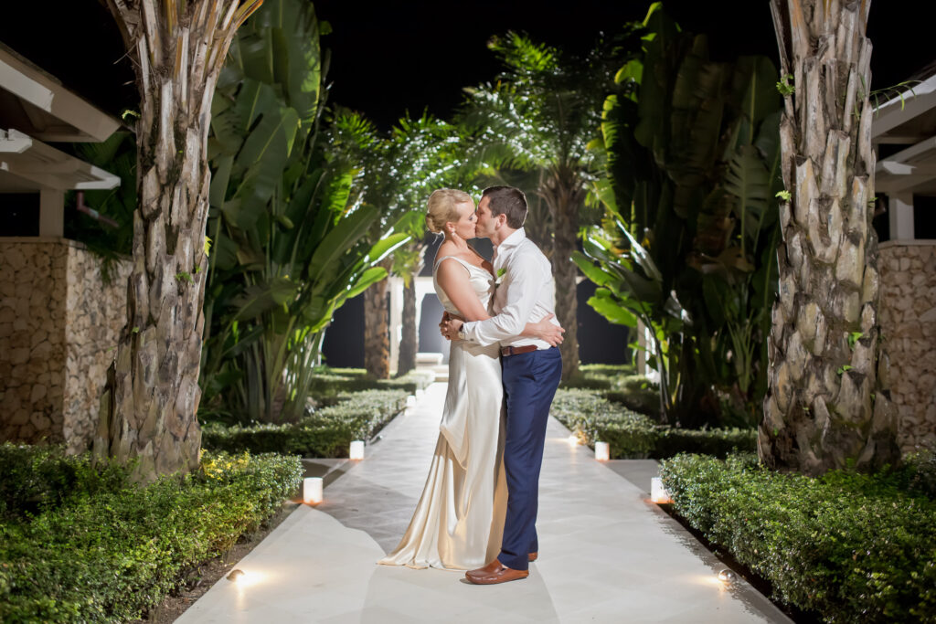 Tamarama Villa - Wedding photography inspiration