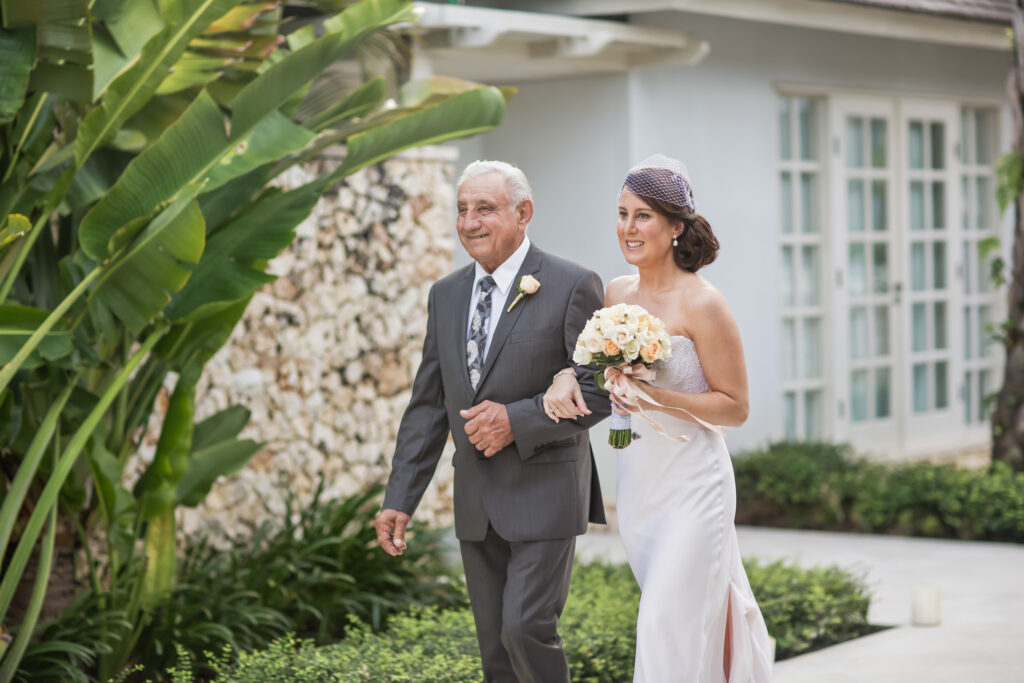 Tamarama Villa, Ungasan Clifftop Resort - Candid wedding photography