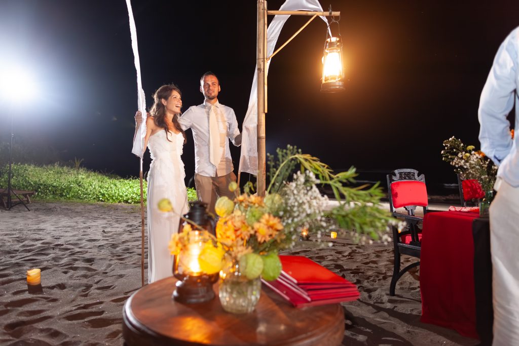 Echo Beach, Canggu - Candid wedding photography