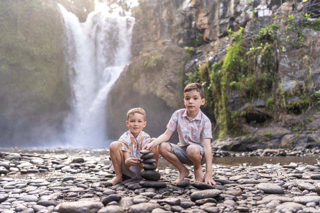 Blangsinga Waterfall - Family photo session