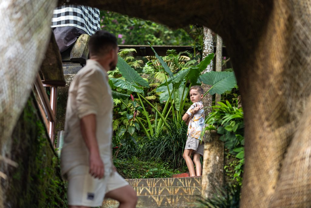 Blangsinga Waterfall - Family photography session
