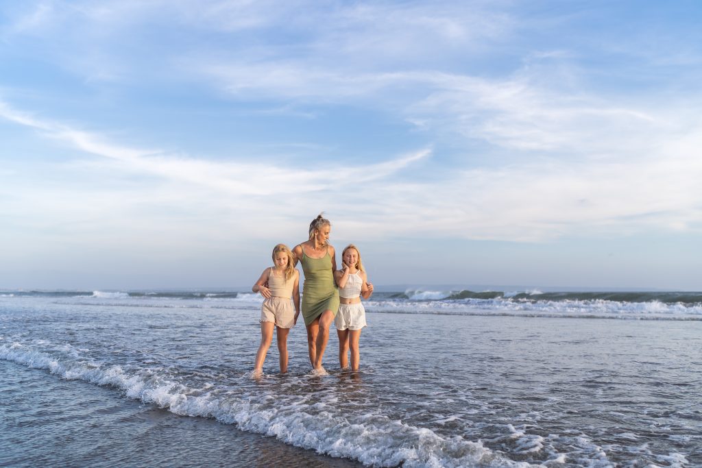 Berawa Beach, Canggu - Family photoshoot