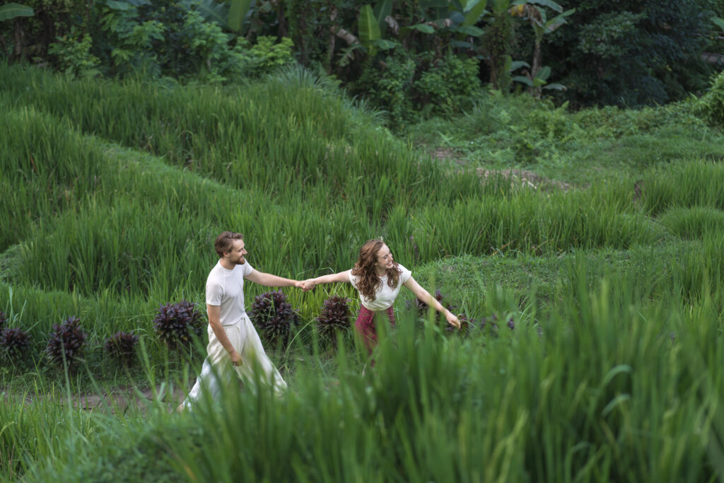 Bali Honeymoon Journey - Scenic couple photography