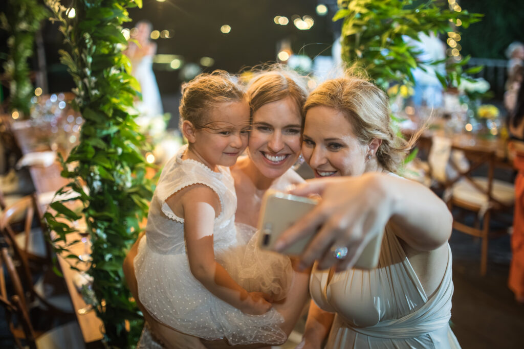 Komune wedding reception photography