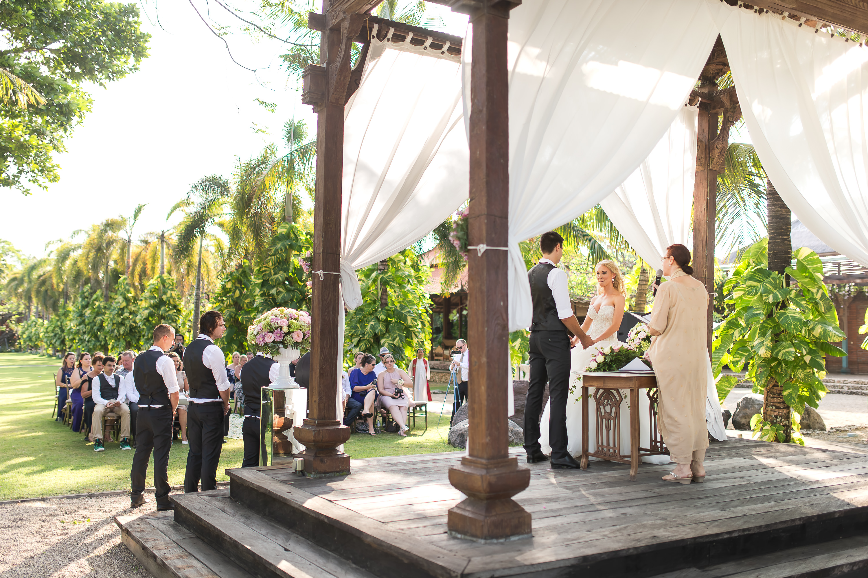 Taman Bhagawan Wedding - Teak joglo wedding ceremony