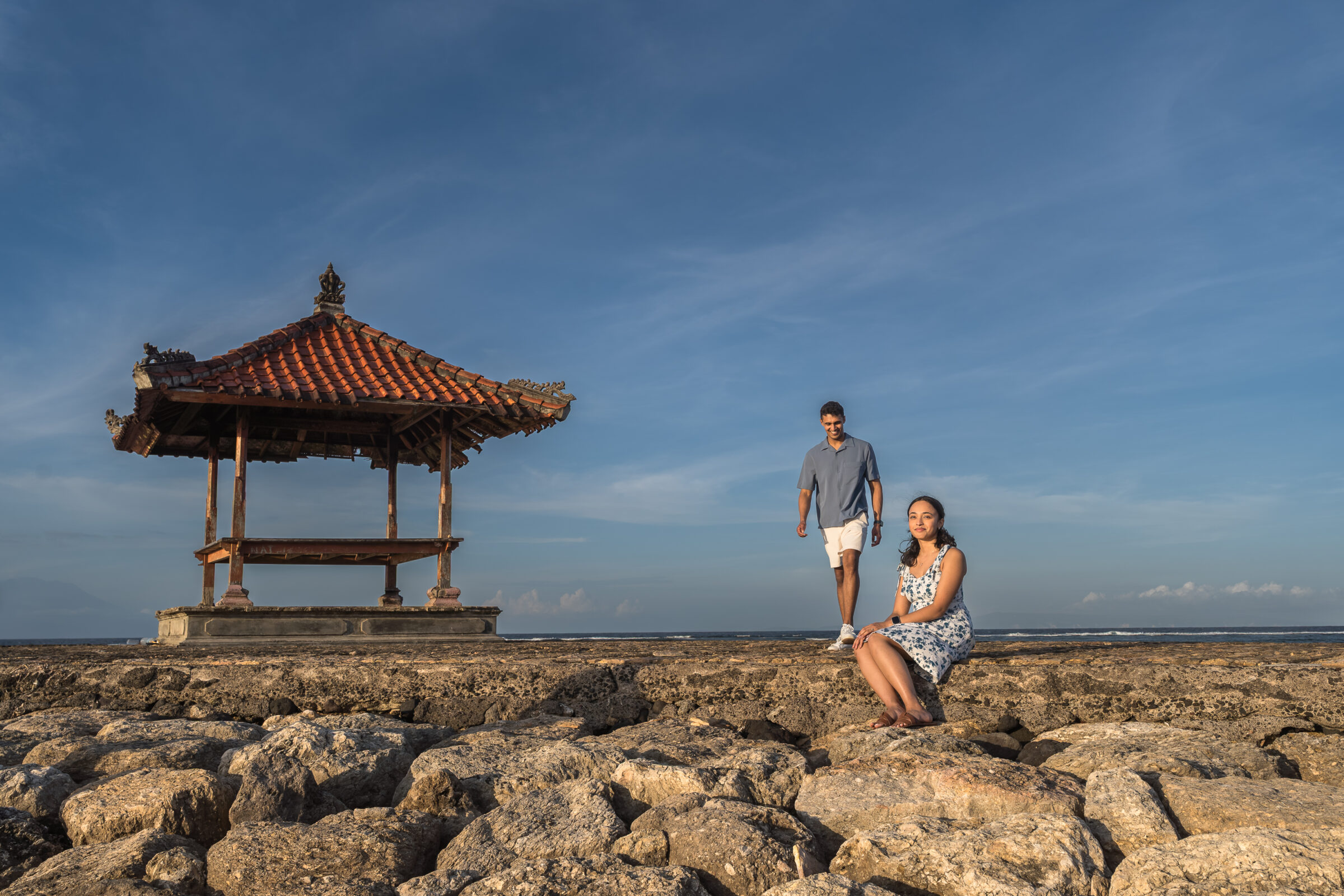 Nusa Dua Beach Hotel - couple on the rocks