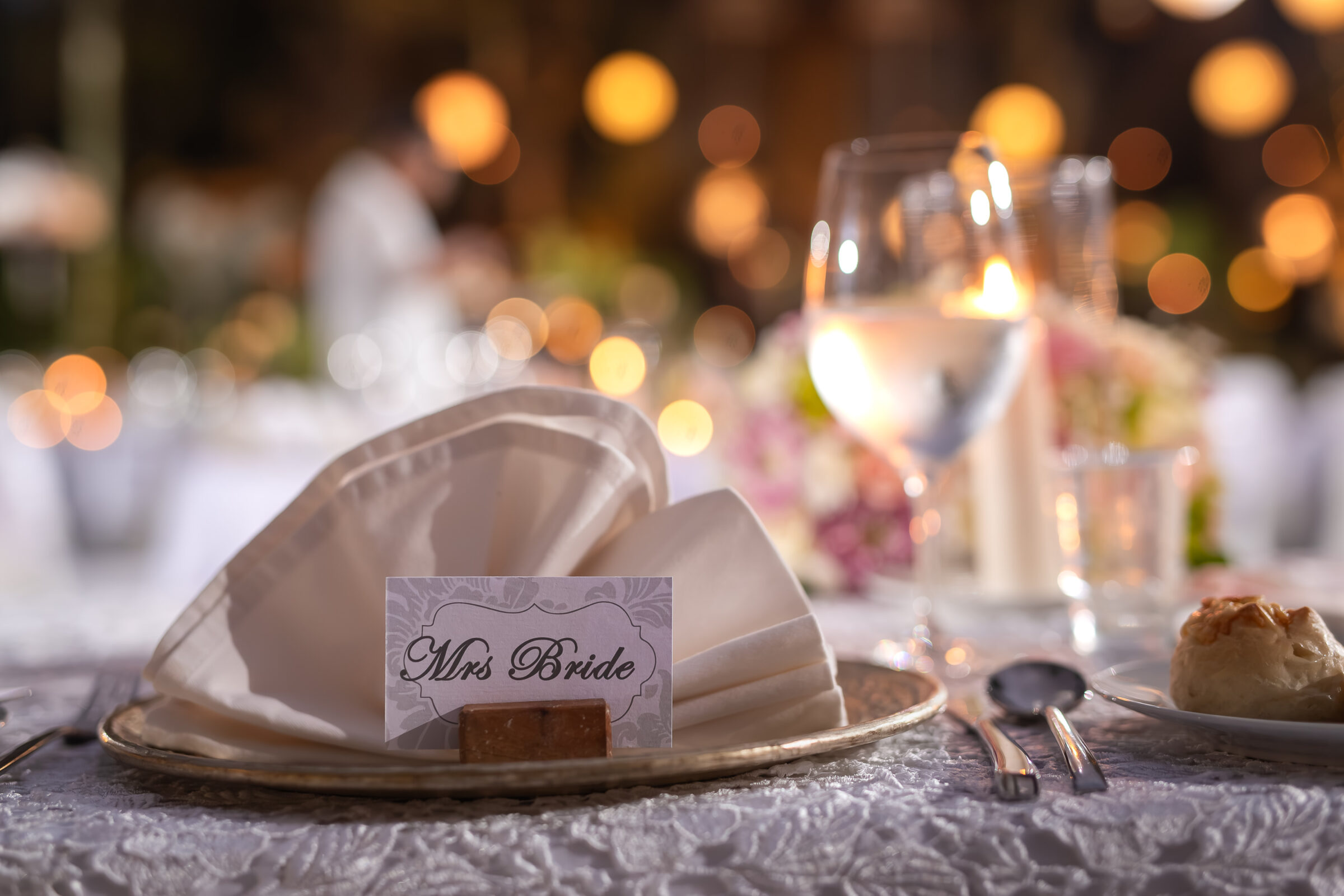 The Royal Pita Maha - Mrs Bride place card